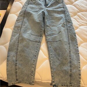 Women’s Barrel Jeans